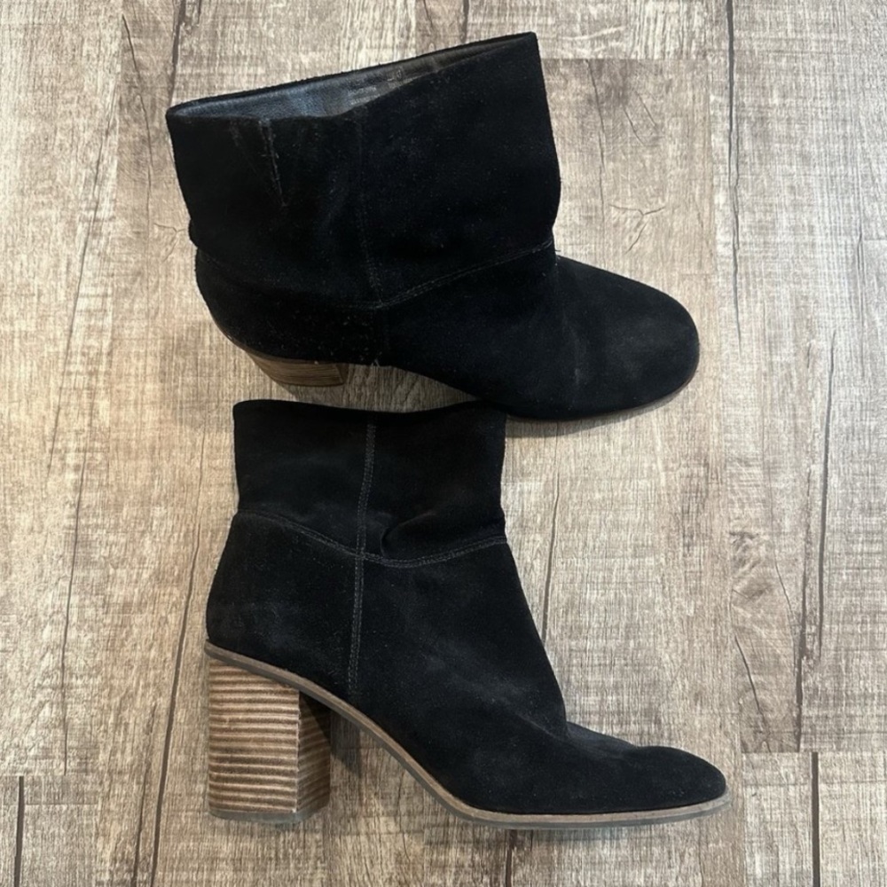Lucky Brand Black Genuine Suede Leather Block Heel Ankle Boots Booties Sz 8.5